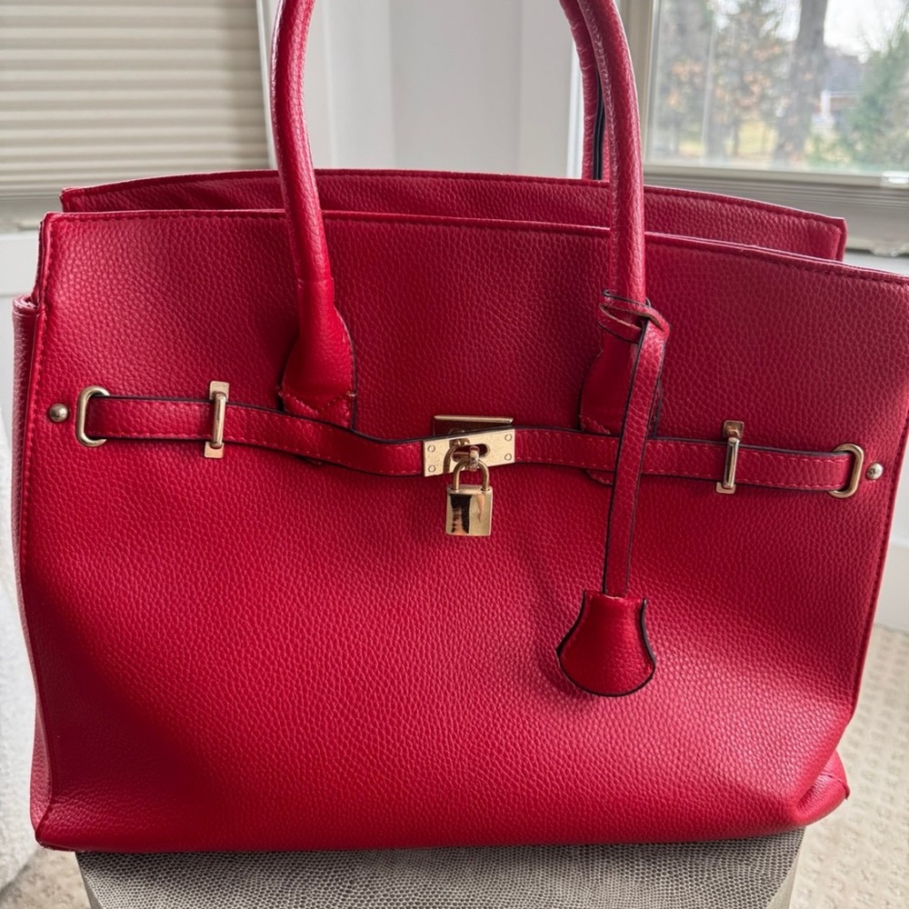 Elegant Red Leather Handbag